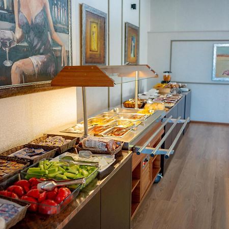 Hotel Montana Palace Крушево Екстер'єр фото