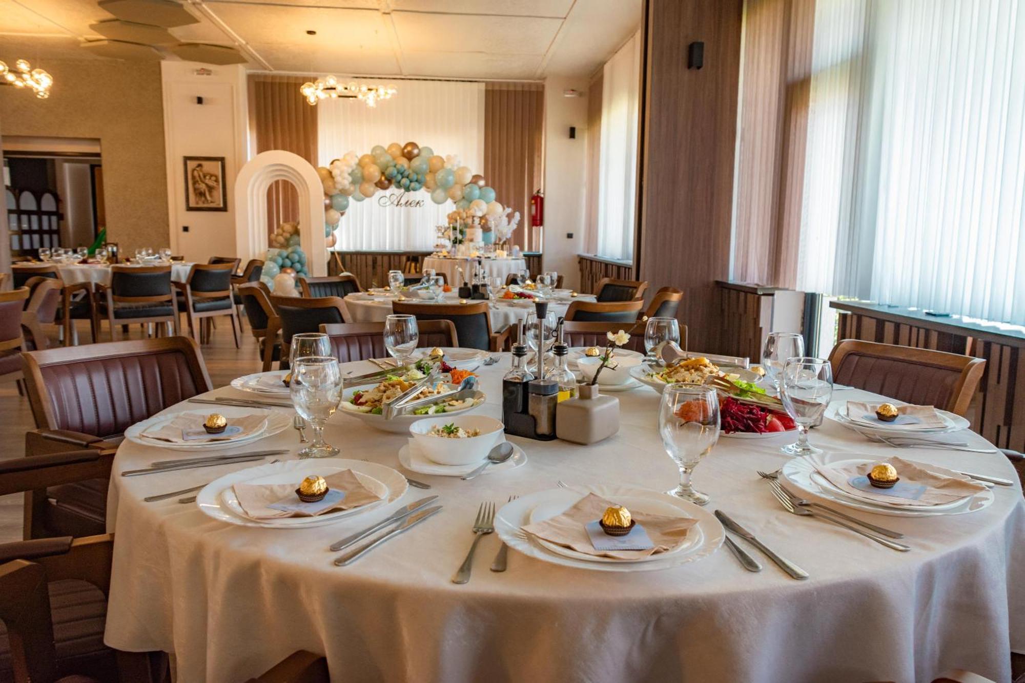 Hotel Montana Palace Крушево Екстер'єр фото