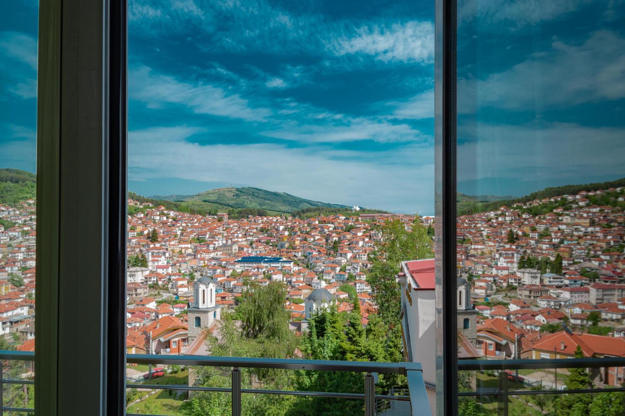 Hotel Montana Palace Крушево Екстер'єр фото